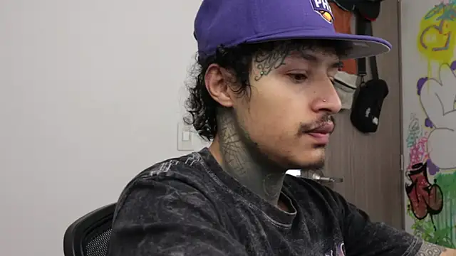 Snapshot of trieone chatting on February 23, 2026, 2:47 pm trieone online show from February 23, 2026, 2:47 pm