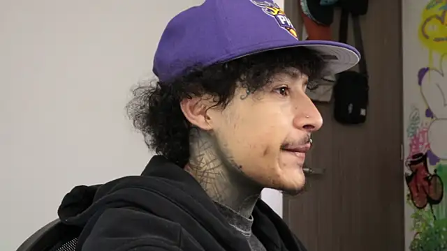 trieone online show from March 24, 2026, 2:22 pm