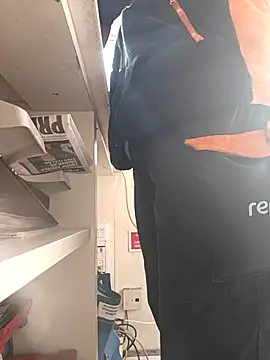 Blog100vergonhas online show from April 8, 2026, 4:40 pm