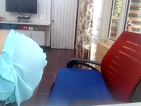 Snapshot of yourradhika chatting on December 16, 2025, 8:30 am yourradhika online show from December 16, 2025, 8:30 am