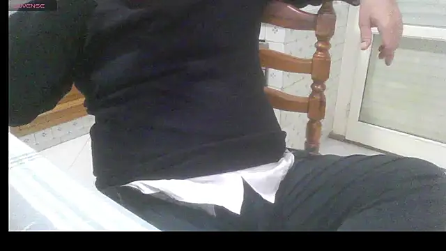 polloiw online show from February 25, 2026, 1:54 pm