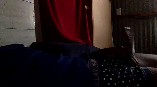 Snapshot of Kwanele02 chatting on January 5, 2025, 8:00 am Kwanele02 online show from January 5, 2025, 8:00 am