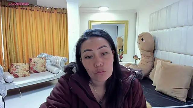 gaby trent online show from February 27, 2025, 12:02 pm