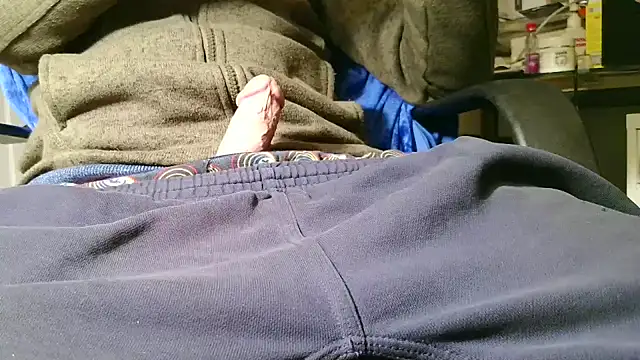 kalinixta online show from February 21, 2026, 8:21 pm