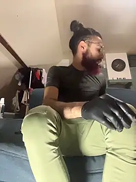 Av0caT online show from March 6, 2026, 6:37 pm