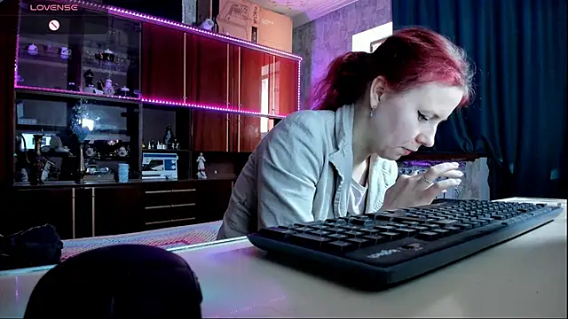 pa1e pr1ncess online show from March 5, 2025, 11:38 am