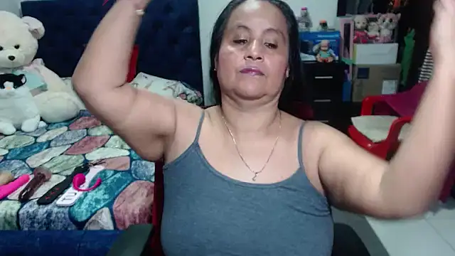 pervert mommy  online show from March 16, 2025, 12:11 pm