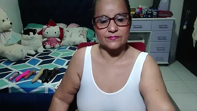 pervert mommy  online show from October 9, 2025, 9:40 am