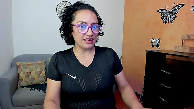 Snapshot of scarlet_wet chatting on May 6, 2026, 10:26 pm scarlet wet online show from May 6, 2026, 10:26 pm