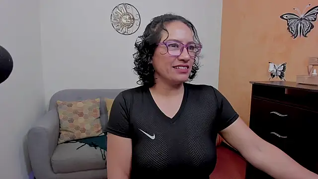 scarlet wet online show from July 15, 2026, 10:48 pm
