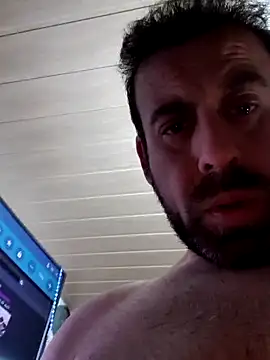 AquaMenn online show from November 26, 2025, 3:40 am