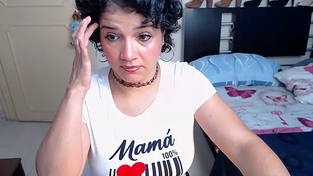 GlendaStarx online show from February 21, 2025, 9:43 pm