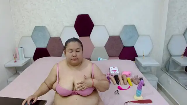 angel blue online show from January 18, 2026, 4:44 pm