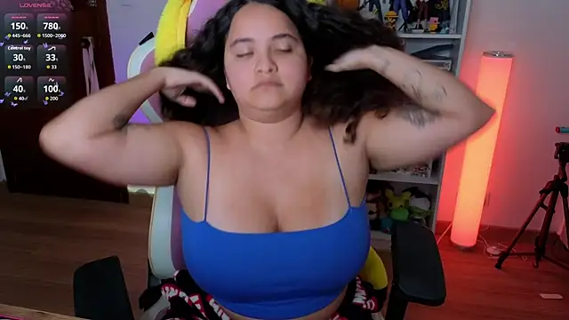 Snapshot of Sweet_sully__ chatting on September 27, 2025, 5:40 pm Sweet sully   online show from September 27, 2025, 5:40 pm