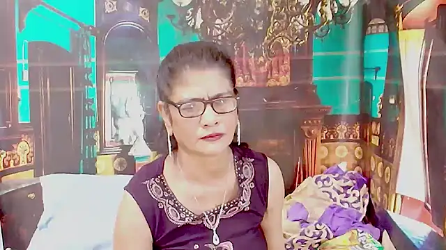 IndianAllure online show from July 28, 2026, 5:58 am