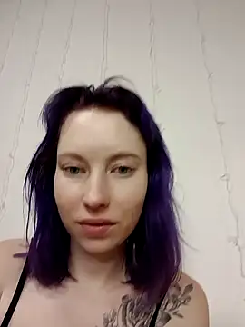 Frost foxy online show from January 5, 2025, 7:49 am