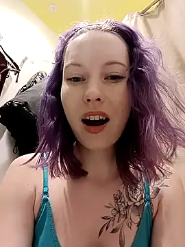 Frost foxy online show from February 16, 2025, 9:04 am