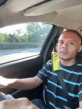 EllisZlatan online show from March 3, 2026, 9:26 am