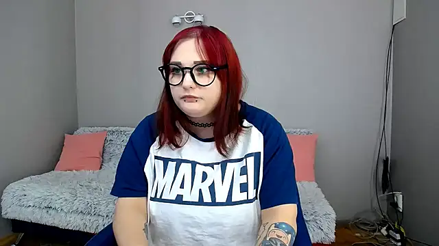 Estheri online show from February 7, 2025, 11:01 am