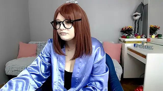 Estheri online show from January 9, 2026, 6:49 am