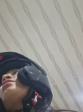 DAELAA online show from January 29, 2025, 1:48 am