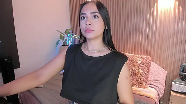 AMELIE xx online show from November 5, 2025, 12:16 pm