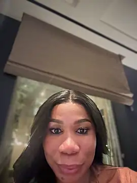 Belle    online show from March 9, 2025, 1:56 am