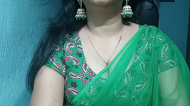 Snapshot of YourModhu chatting on March 22, 2025, 6:14 pm YourModhu online show from March 22, 2025, 6:14 pm