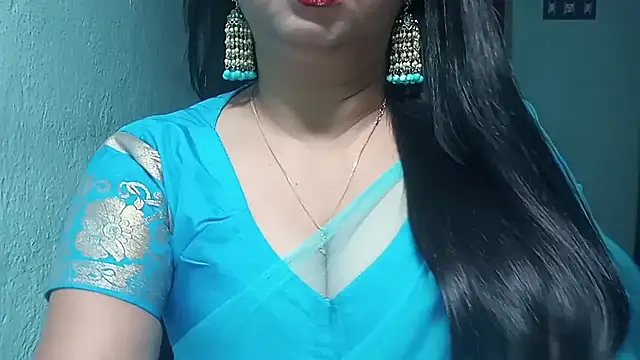 Snapshot of YourModhu chatting on October 24, 2025, 5:53 pm YourModhu online show from October 24, 2025, 5:53 pm