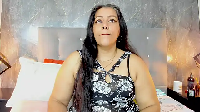 SexxyPamela online show from December 14, 2025, 12:43 pm