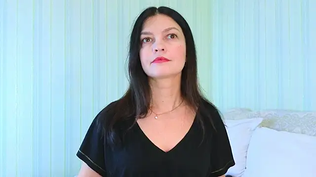  Lily  online show from January 21, 2025, 9:24 am