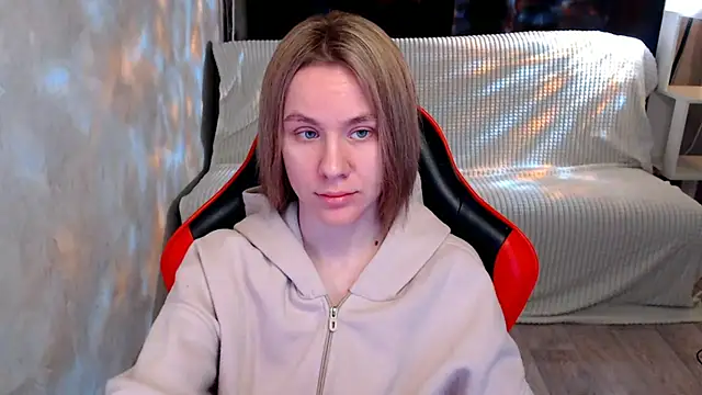 Mila Jon online show from November 25, 2025, 3:50 am