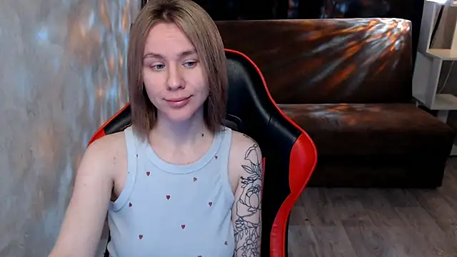 Mila Jon online show from November 27, 2025, 3:52 am