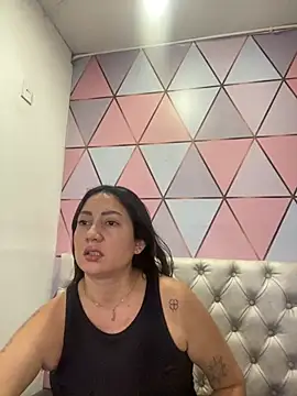 juliana diaz online show from September 11, 2025, 11:10 am