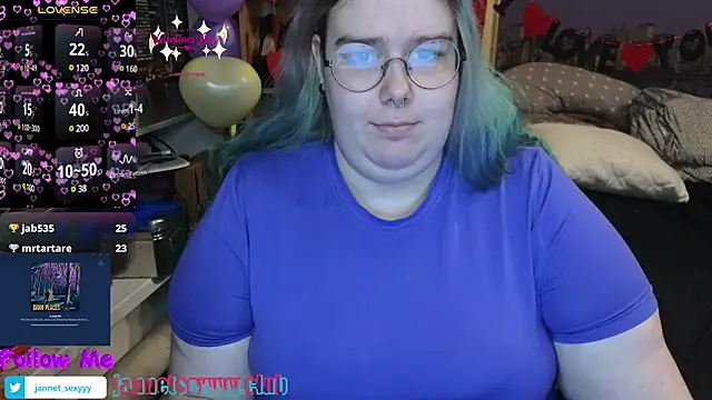 JannetPie online show from February 16, 2025, 4:32 pm