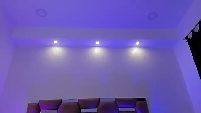 AlondraDiossa03 online show from February 28, 2025, 10:28 pm