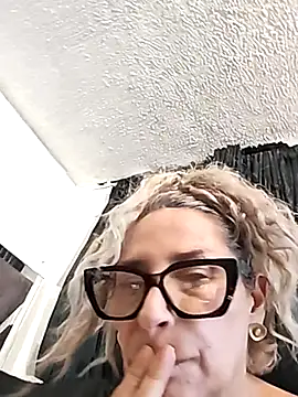 Lossexycacha online show from November 29, 2025, 10:24 pm