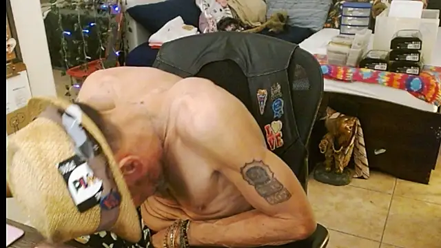 Snapshot of mycock2474u chatting on March 7, 2025, 8:56 am mycock2474u online show from March 7, 2025, 8:56 am