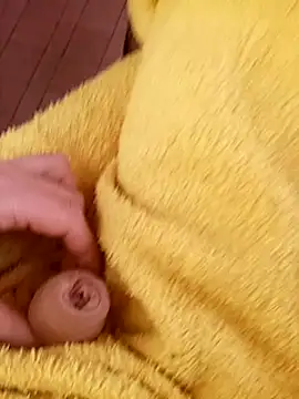 Snapshot of david_geam chatting on December 19, 2024, 12:56 pm david geam online show from December 19, 2024, 12:56 pm