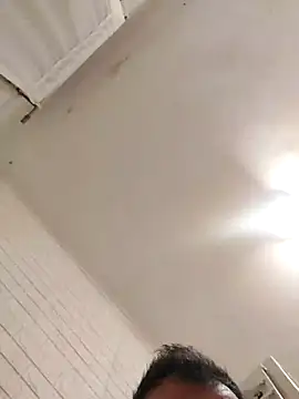 Snapshot of david_geam chatting on January 12, 2025, 2:24 am david geam online show from January 12, 2025, 2:24 am