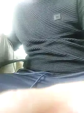 Snapshot of david_geam chatting on October 14, 2025, 7:31 am david geam online show from October 14, 2025, 7:31 am