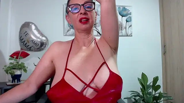 pattymaturex online show from September 25, 2025, 9:51 pm