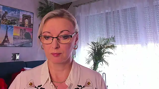 vanessa chat online show from May 28, 2026, 1:30 pm