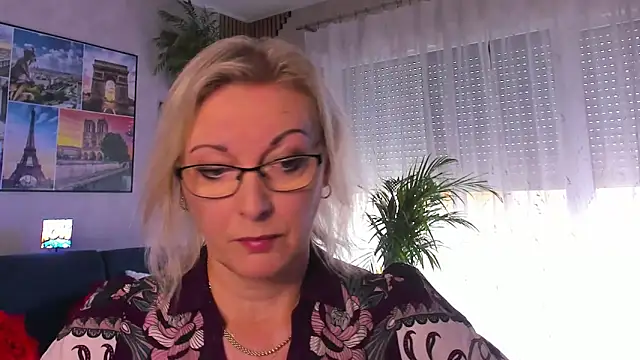 vanessa chat online show from June 3, 2026, 1:25 pm