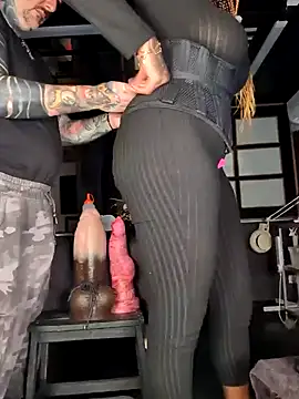 DarkDea online show from January 3, 2025, 6:03 pm