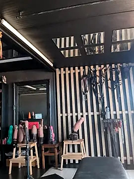 DarkDea online show from September 14, 2025, 12:59 pm