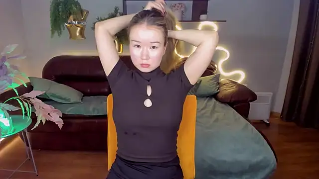 PollyOcean online show from February 13, 2025, 10:44 am