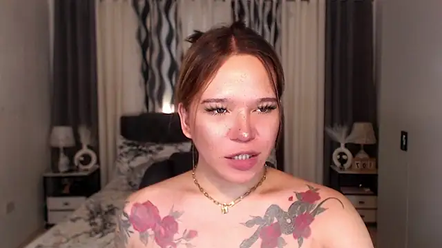 Evalyn Shemale online show from January 7, 2026, 3:42 am