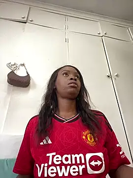 LuciousLips96 online show from February 17, 2026, 11:18 am