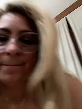 x elena x online show from March 10, 2025, 1:10 pm